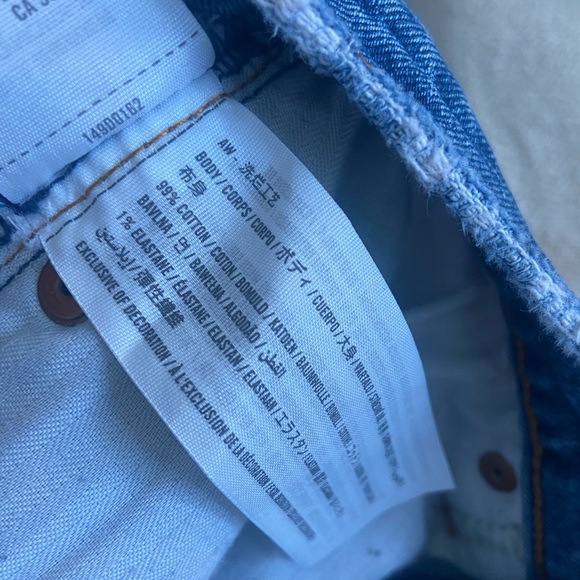 Abercrombie & Fitch Mid Rise Cut Off Distressed Jean Shorts Size 26 - Picture 6 of 7